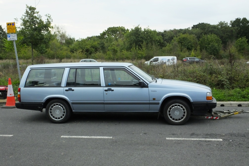 Volvo 740 estate